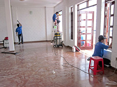 Dịch vụ vệ sinh nhà sau xây dựng